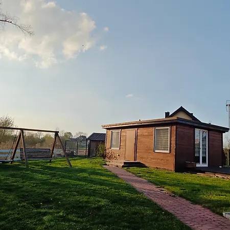 Przystan Semlinska Holiday home *