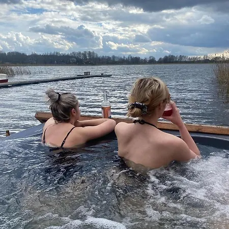 Przystan Semlinska Holiday home Semlin