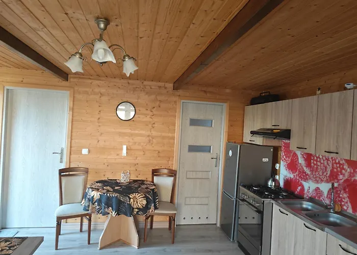 Przystan Semlinska Nyaraló Semlin